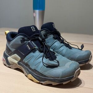 Salomon Women’s X Ultra 4 Hiking Shoes (No Insoles)
